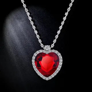 HEART NECKLACE'S